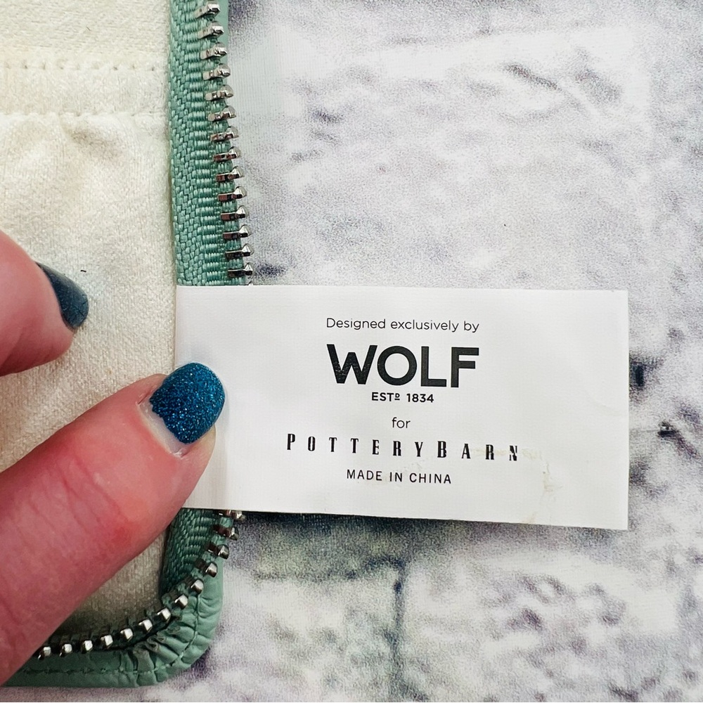 Wolf For Pottery Barn Mint Green Travel Jewelry Zip Case - Picture 6 of 6